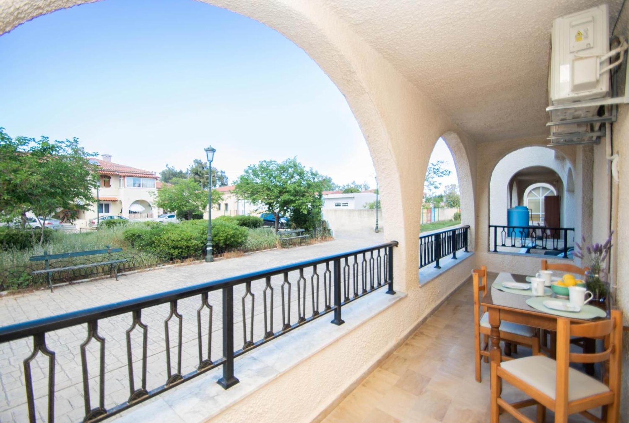 Lemon Tree Zante City Apartment By "Elite" Екстериор снимка